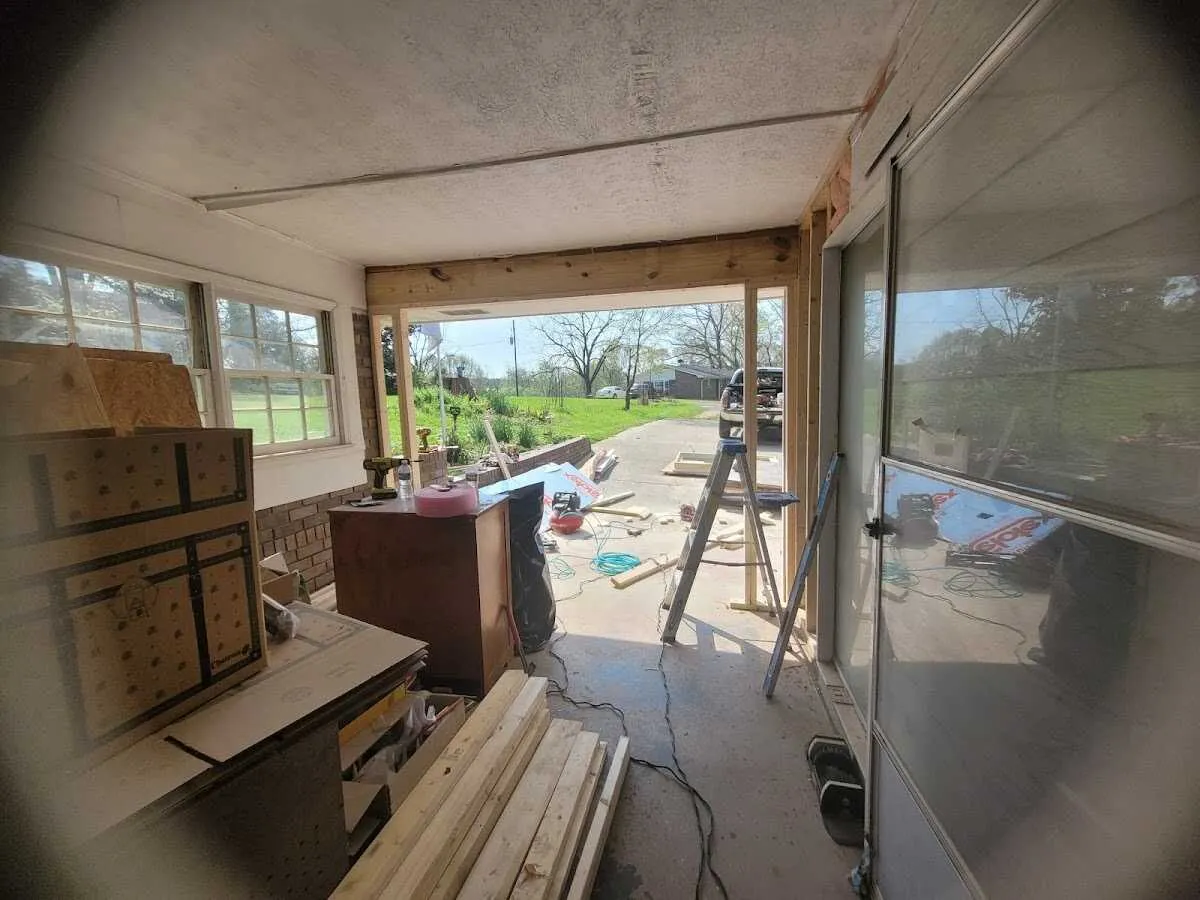 Air movers and dehumidifier for Drying & Dehumidification in Fort Hood